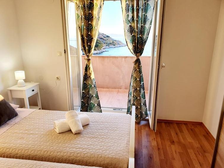 Apartman Sime ตรีบูนย์ ภายนอก รูปภาพ